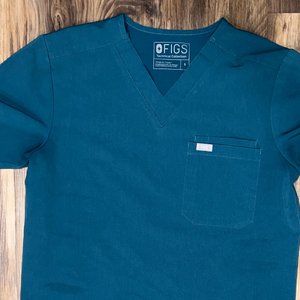 men's Caribbean Blue Leon™ - Two-Pocket Scrub Top - S / Caribbean Blue